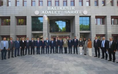 Balıkesir’de Adalet Bakanı ve Vali’den Adliye Ziyareti