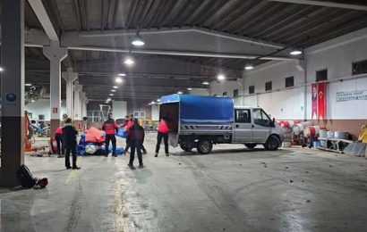 Bandırma Belediyesi’nden Sındırgı Depremine Hızlı Müdahale