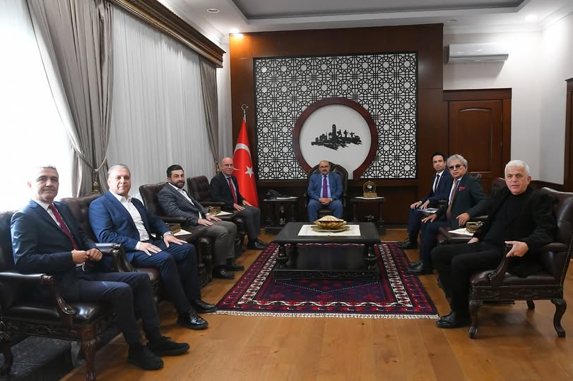 AGÜB Yönetimi Balıkesir Valisi İsmail Ustaoğlu’nu Ziyaret Etti