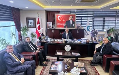 Bandırma İlçe Müftüsü Belediye Başkanı Dursun Mirza’yı Makamında Ziyaret Etti