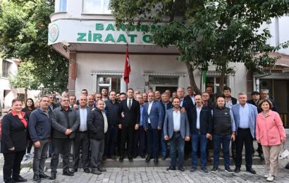 Balıkesir Büyükşehir Belediye Başkanı Ahmet Akın, Bandırma’da Oda Başkanlarını Ziyaret Etti