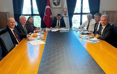 AK Parti Akdeniz Bölgesi Teşkilat Çalışmalarını Değerlendirdi