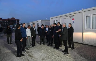 Balıkesir’de Depremzedeler İçin Konteyner Kent İncelendi