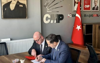 CHP’li Vekillerden Iğdır İl Kongresi Öncesi Ziyaret