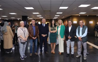 Bandırma’da “Derinlerde Bir Yerde” Resim Sergisi Sanatseverlerle Buluştu