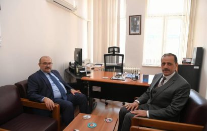 Balıkesir Valisi Ustaoğlu, Yeni Atanan İdare ve Denetim Müdürünü Ziyaret Etti