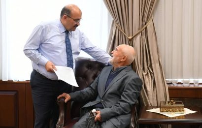 Şeker Hoca Lakaplı Mehmet Gür, Vali Ustaoğlu’nun Konuğu Oldu