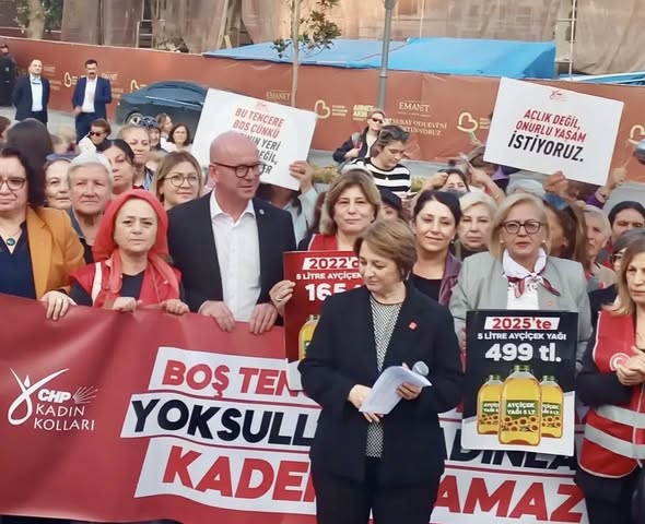 CHP Kadın Kolları 81 İlde “Boş Tencere” Eylemi ile Ekonomik Krize Dikkat Çekti