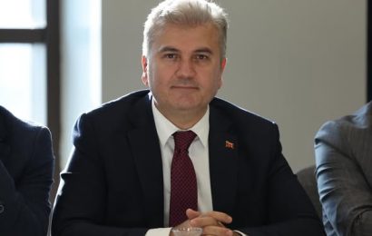 AK Parti’de Yasama Dönemi Hazırlığı: Türkiye Yüzyılı Hedefleri Masaya Yatırıldı