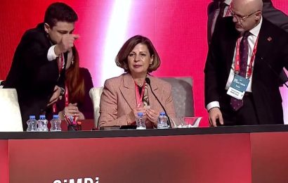 CHP Balıkesir’de 39. Olağan Kurultayını Gerçekleştirdi