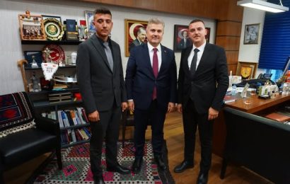 Balıkesir Üniversitesi Hastanesi ve STK Temsilcileri TBMM’de Ziyaret Gerçekleştirdi