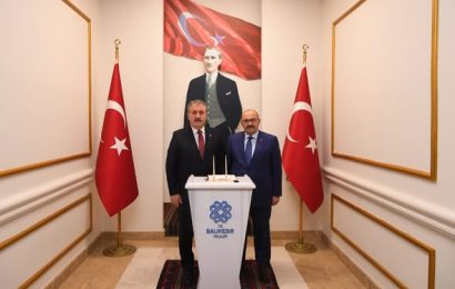 BBP Genel Başkanı Destici, Balıkesir Valisi Ustaoğlu’nu Ziyaret Etti