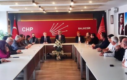 CHP Altıeylül İlçe Yönetiminden Balıkesir İl Başkanlığına Ziyaret