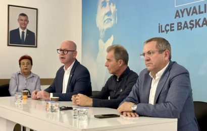 CHP Ayvalık’ta Örgütlü Mücadele ve Dayanışma Vurgusu