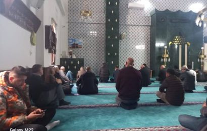 Bandırma Müftüsü Pehlivan, Paşabayır Gürkan Kanarlıoğlu Camii’nde Cuma Namazı Kıldırdı