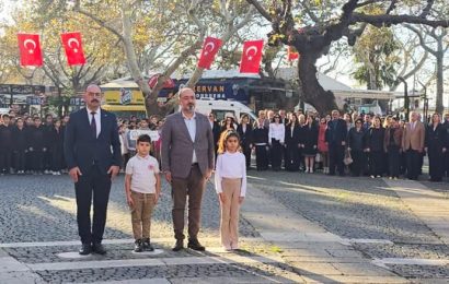 Erdek’te 24 Kasım Öğretmenler Günü Coşkuyla Kutlandı