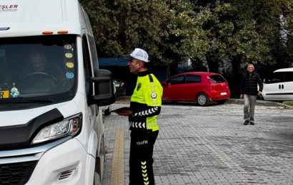 Gönen’de Okul Servis Araçlarına Sıkı Denetim