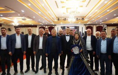 Altıeylül’de Fatmanur ve Berkay Çiftinin Düğün Merasimi