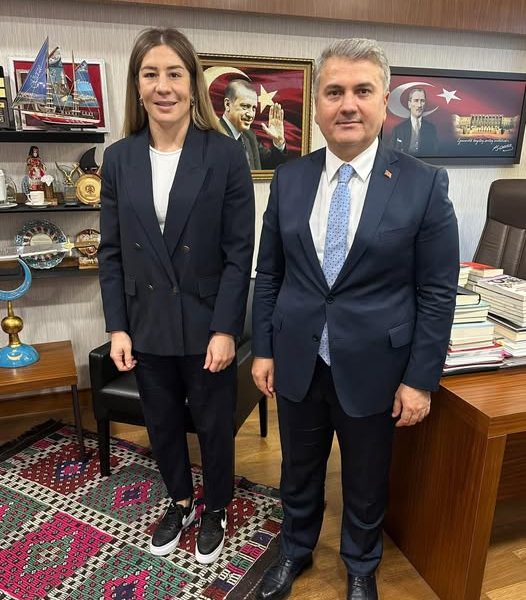 Milli Güreşçi Yasemin Adar Yiğit, Gençlik ve Spor Bakanlığı’nda Üst Düzey Göreve Atandı