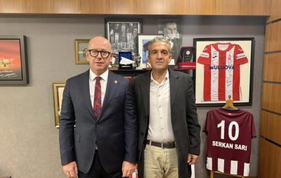 Altıeylül Muhtarı Mücahit Yüksel, Meclis’te Mahalle Sorunlarını Anlattı