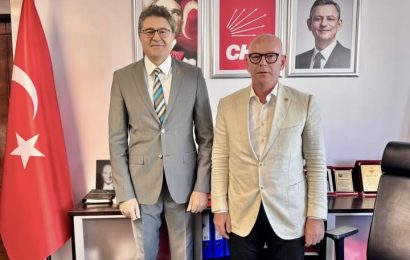 Ensar Aytekin Yeniden Parti Meclisi Üyeliğine Seçildi