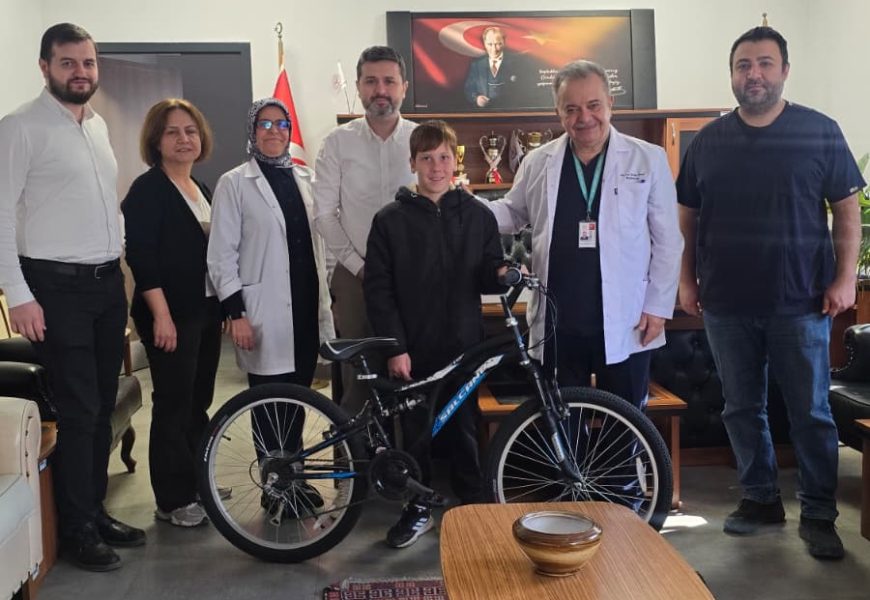 Dilek – Şikayet Kutusundan Umut ve Mutluluk Çıktı: 10 Yaşındaki Ayaz’ın Bisiklet Hayali Gerçek Oldu!