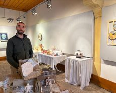 BUĞRA KULBAK SANATA DEĞER KATIYOR